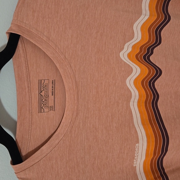 PATAGONIA new T-Shirt Woman's XS - Picture 2 of 3
